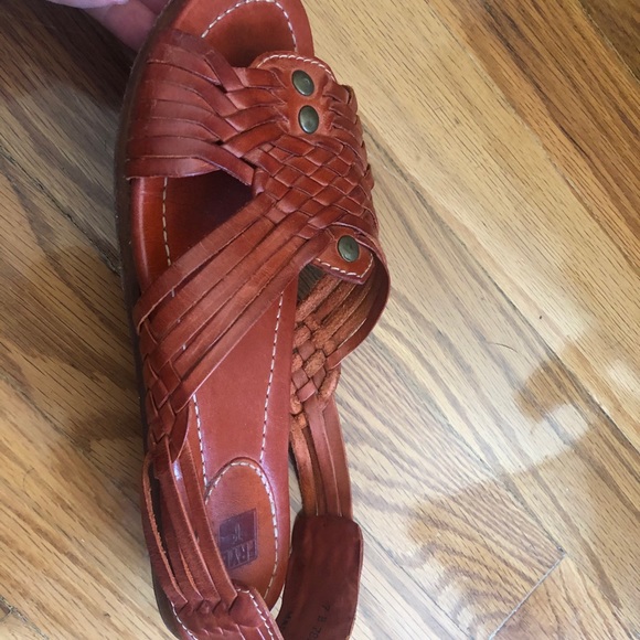 EUC Frye Huarache Jacey Sandals - Picture 3 of 5